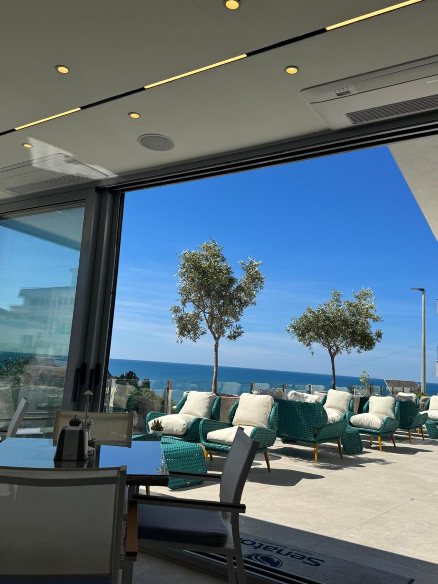 Hotel Senator Ulcinj Exterior foto